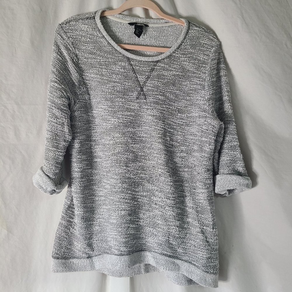 H&M Heather Gray Rolled Sleeve Reversed Top Sz M